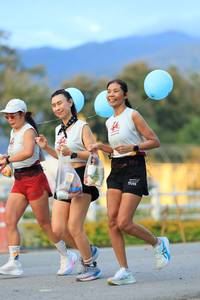 BIB: 
                            <button type="button" onclick="openModal(27886727)" class="btn btn-primary btn-sm float-right btn-popup" data-toggle="modal" data-target=".modal-high-quality">
                        <i class="fas fa-shopping-cart"></i> Add to Cart
                    </button>
                                            <button type="button" onclick="isThisMe(27886727, true)" class="btn btn-success btn-sm float-right btn-popup btn-isme hidden" data-toggle="tooltip" data-placement="bottom" title="นี่คือรูปของคุณใช่ไหม คลิกที่นี่เพื่อเอาเข้าอัลบั้ม">
                        <i class="fas fa-plus"></i> Add to album
                    </button>
                    <button type="button" onclick="isThisMe(27886727, false)" class="btn btn-warning btn-sm float-right btn-popup btn-isnotme hidden">
                        <i class="fas fa-ban"></i> Remove from album
                    </button>